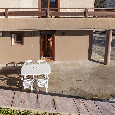 Le Daguet Apartment