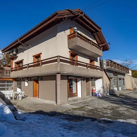 Le Daguet Apartment